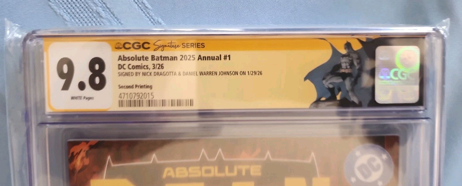 Absolute Batman 2025 Annual CGC 9.8 SS Signed by Johnson & Dragotta 1st Print 