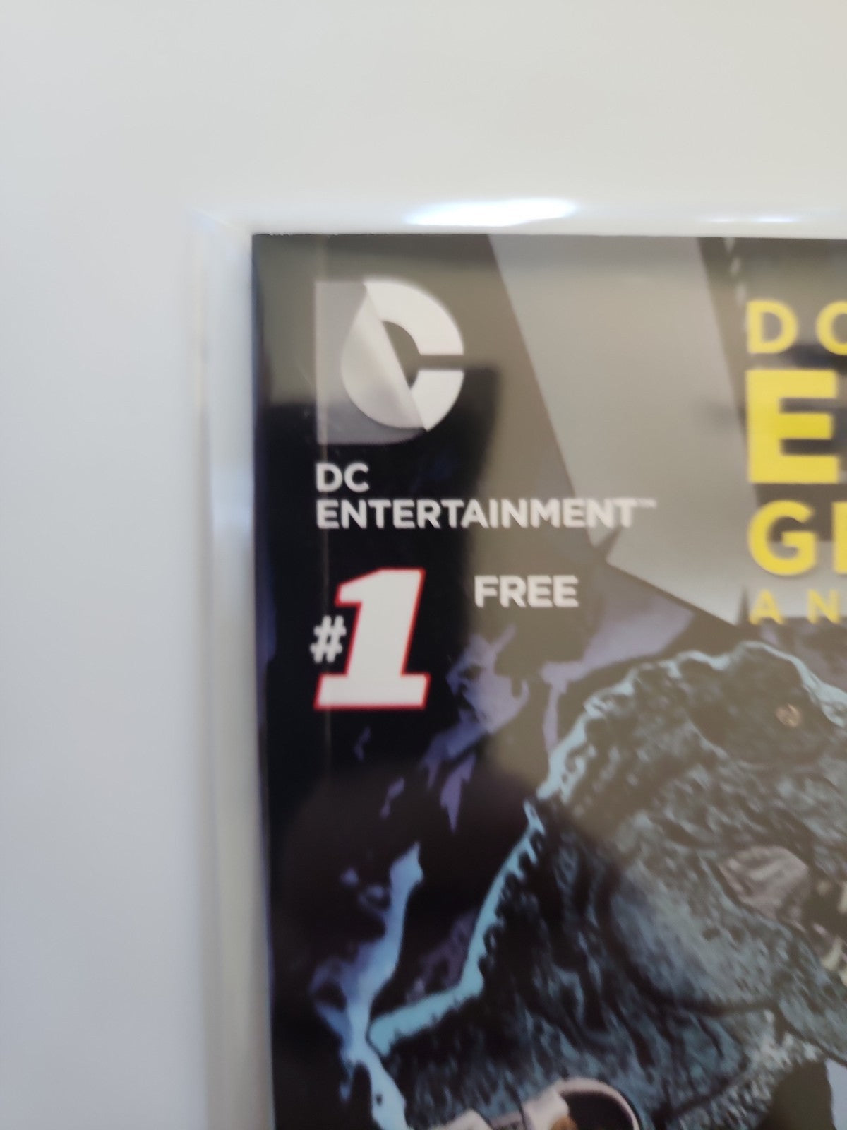 Dc Entertainment Essential Graphic Novels And Chronology #1  Dc  2013 Nm+ Eb-2 