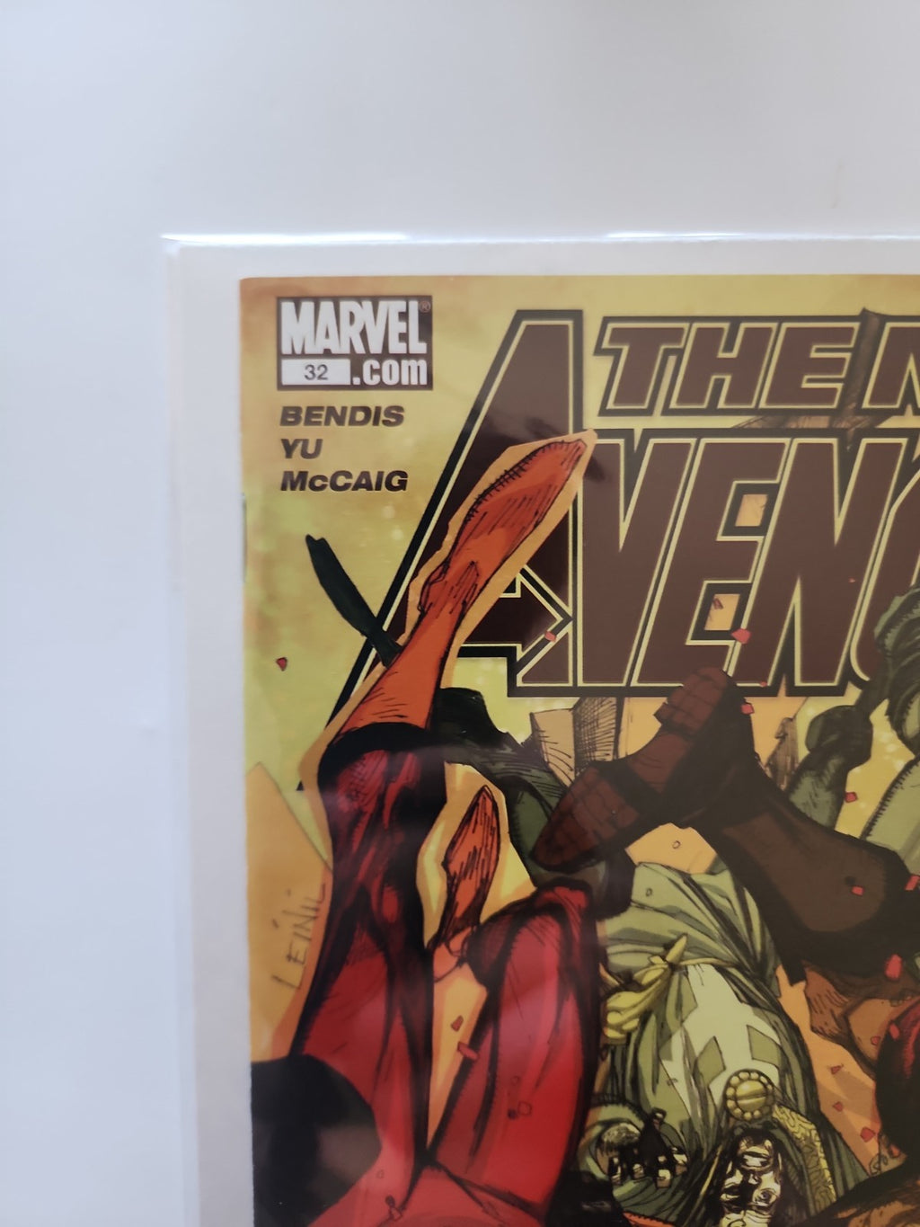 New Avengers #32 Vol. 1 2007 Marvel Comics High Grade Comic Book Eb-2 