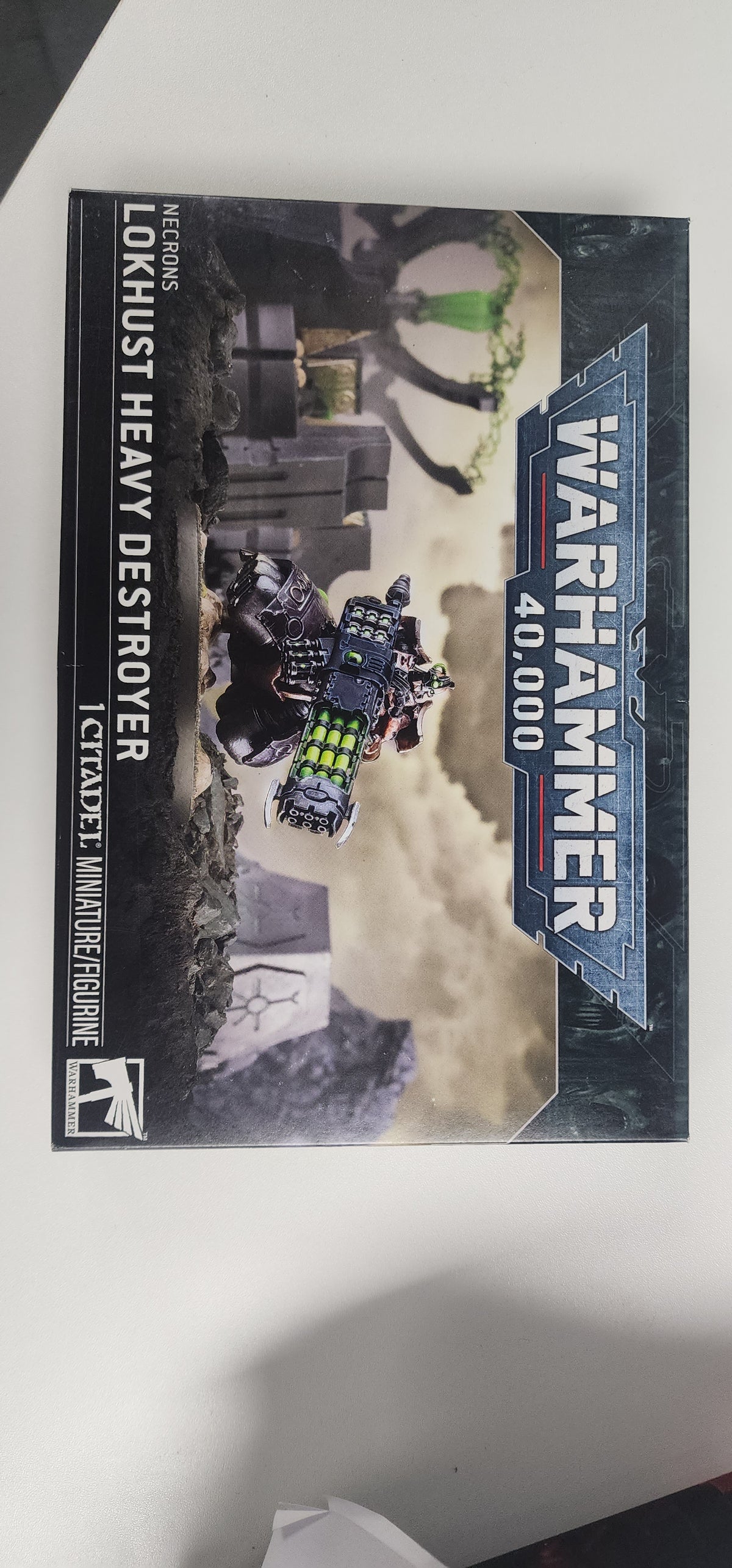 Necrons: Lokhust Heavy Destroyer